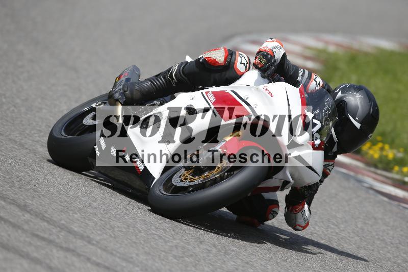 /Archiv-2024/29 12.06.2024 MOTO.CH Track Day ADR/Gruppe rot/114